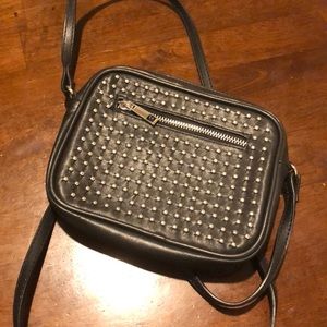 Women’s Crossbody